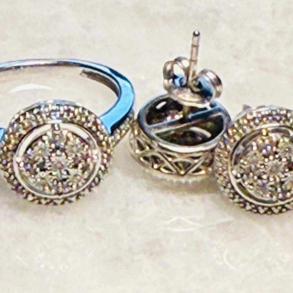Silver Stud Earrings and Ring Set